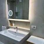Lungomare Luxury Sea View Wlora