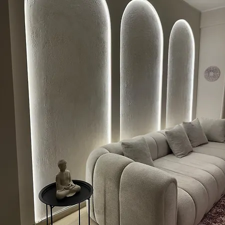 Lungomare Luxury Sea View * Vlorë