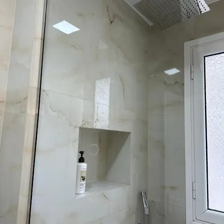 Lungomare Luxury Sea View Appartamento