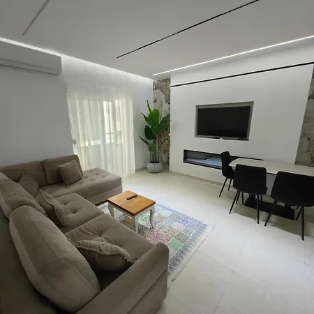 Lungomare Luxury Sea View Wlora