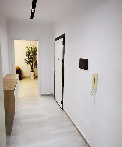 Lungomare Luxury Sea View Apartamento