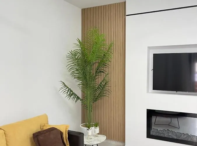 Lungomare Luxury Sea View Apartamento *