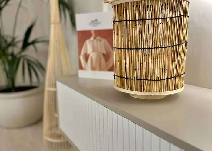 Lungomare Luxury Sea View Apartament *