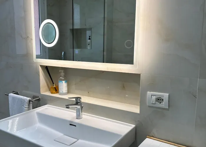 Lungomare Luxury Sea View Wlora