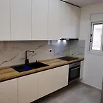 Lungomare Luxury Sea View Appartement Vlorë