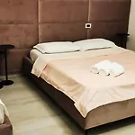 Lungomare Luxury Sea View *