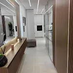 Apartment Lungomare Luxury Sea View