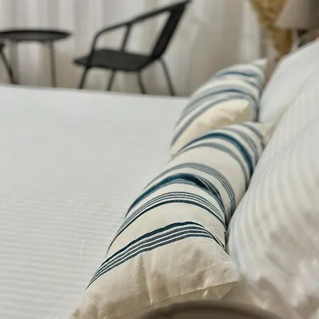 Lungomare Luxury Sea View Vlorë