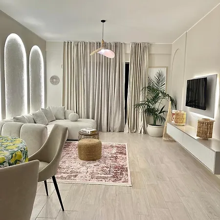 Lungomare Luxury Sea View Apartamento Vlorë