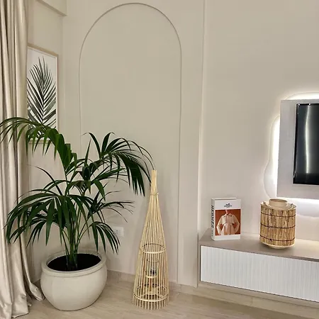 Lungomare Luxury Sea View * Vlorë