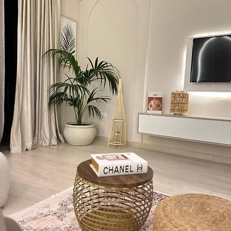 Lungomare Luxury Sea View Apartamento Vlorë