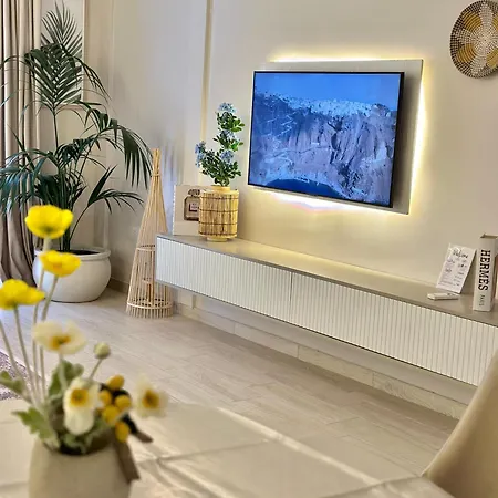 Lungomare Luxury Sea View Appartement Vlorë