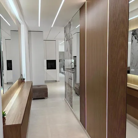 Lungomare Luxury Sea View Vlorë