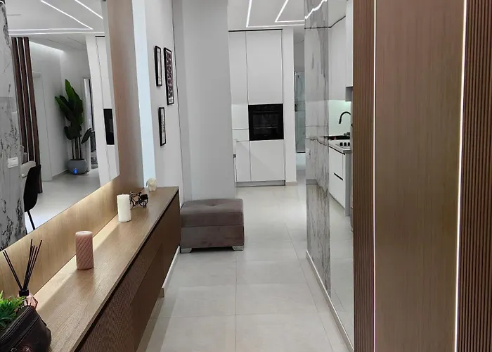 شقة Lungomare Luxury Sea View
